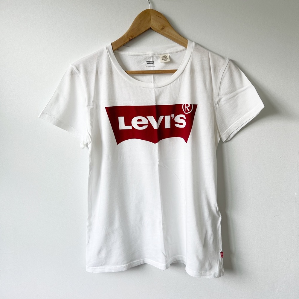 Levi’s Logo Tee